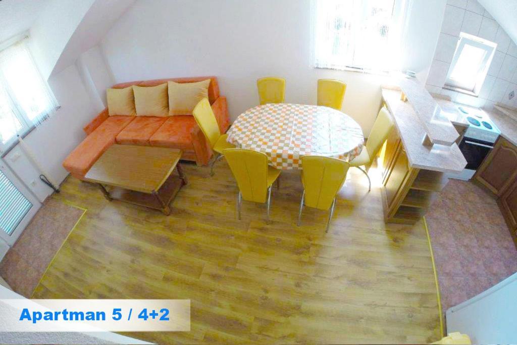 Villa Kristinka โวดีเซ ภายนอก รูปภาพ