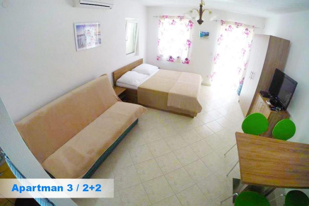 Villa Kristinka โวดีเซ ภายนอก รูปภาพ