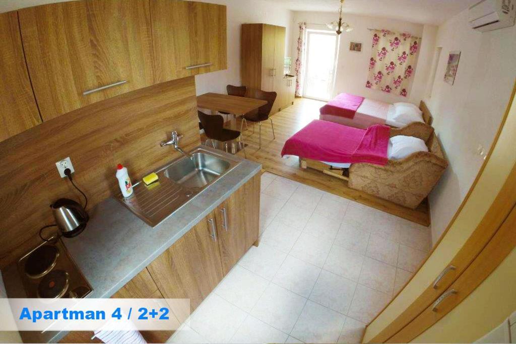 Villa Kristinka โวดีเซ ภายนอก รูปภาพ